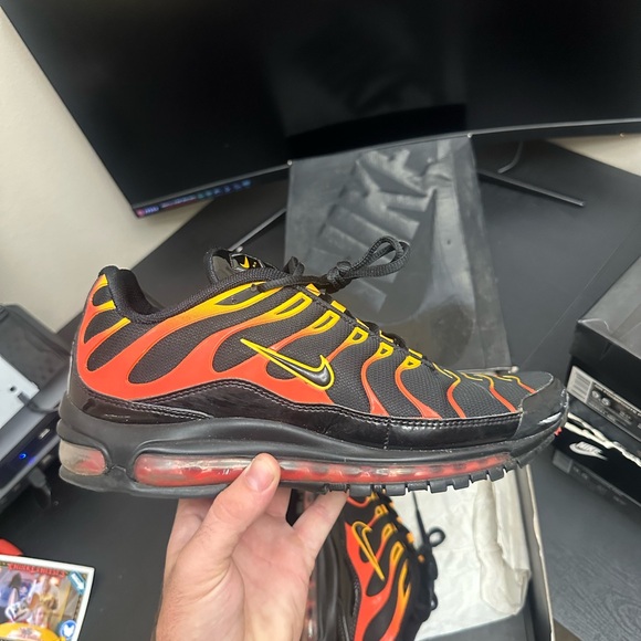 Nike Air Max 97 Plus Black Shock Orange size 9.5 - Picture 5 of 8